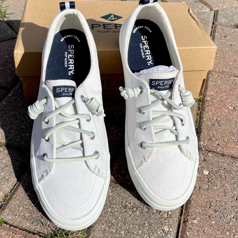 Sperry Crest Vibe Sneaker 7.5
